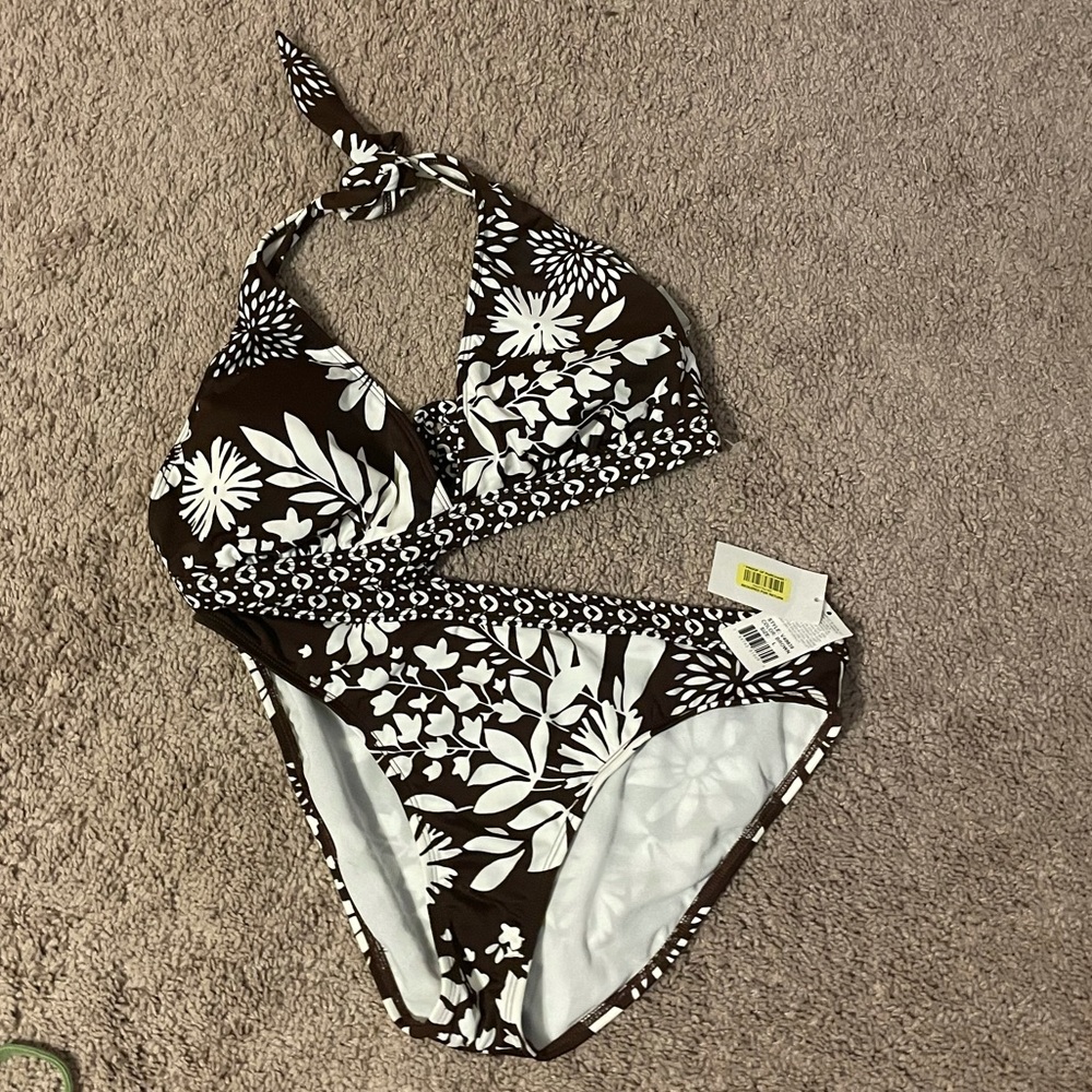 NWT Large & D Brown & White Floral Swimsuit